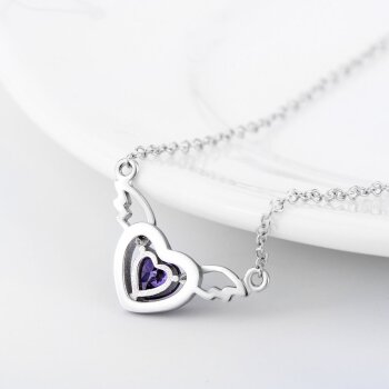 Collier Engelsflügel mit Herz Amethyst aus 925 Silber im Etui