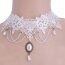 Gothic Barock Choker Collier white swan aus Spitze mit Perlen weiß