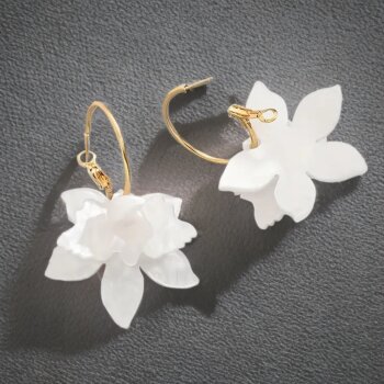Ohrringe Floral goldfarben