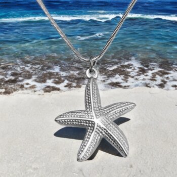 Pendant Seashell golden